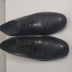 COLE HAAN Shoes